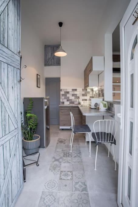 Cozy Studio With Air Condition Freshly Renovated بودابست المظهر الخارجي الصورة